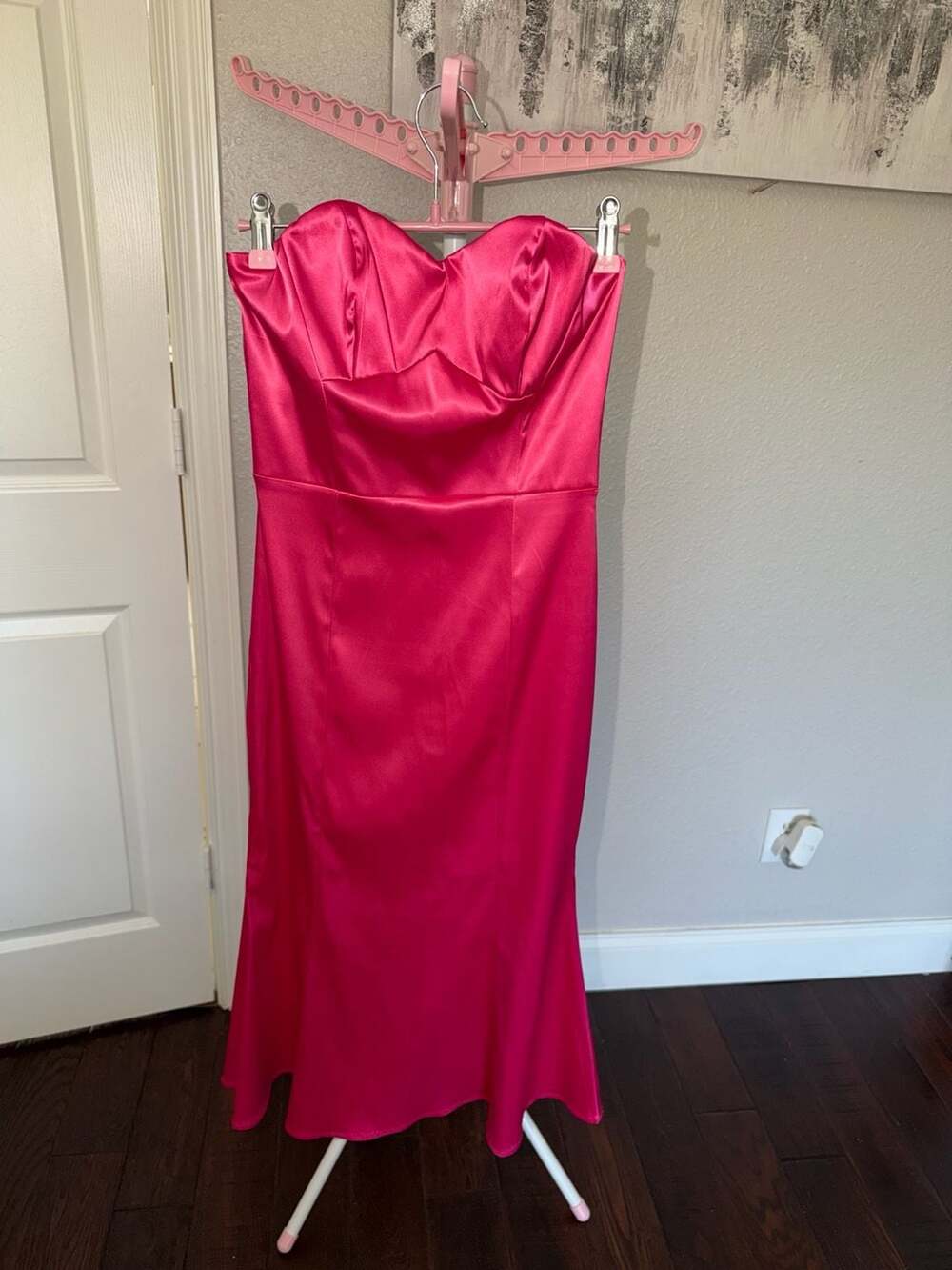 DO+BE Hot Pink Satin Strapless Mermaid Midi Dress